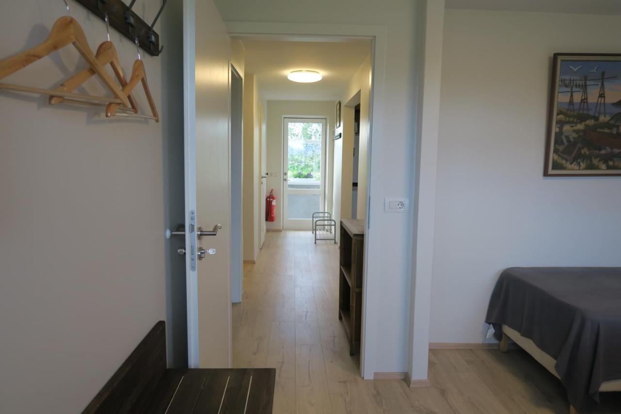 Dilksnes Guesthouse เฮิฟน์ ภายนอก รูปภาพ
