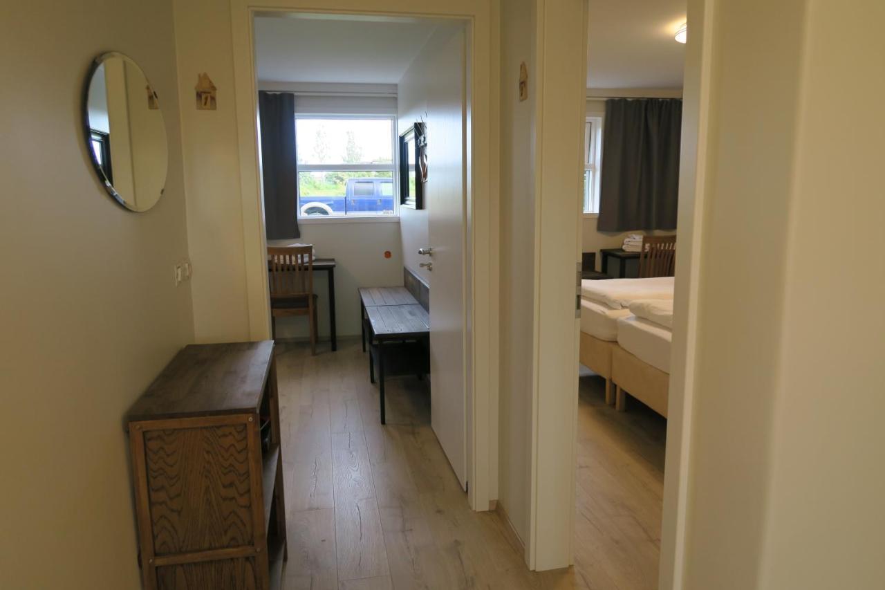 Dilksnes Guesthouse เฮิฟน์ ภายนอก รูปภาพ