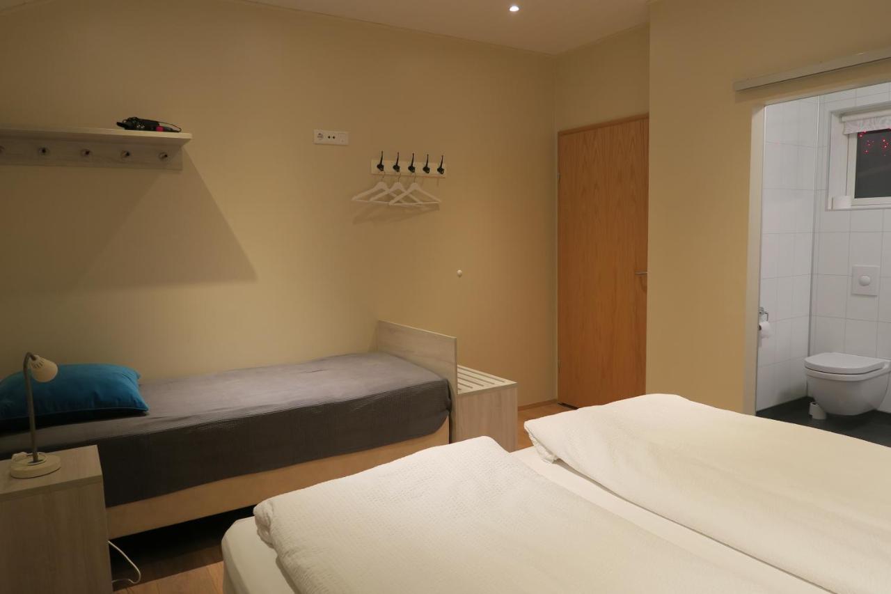 Dilksnes Guesthouse เฮิฟน์ ภายนอก รูปภาพ