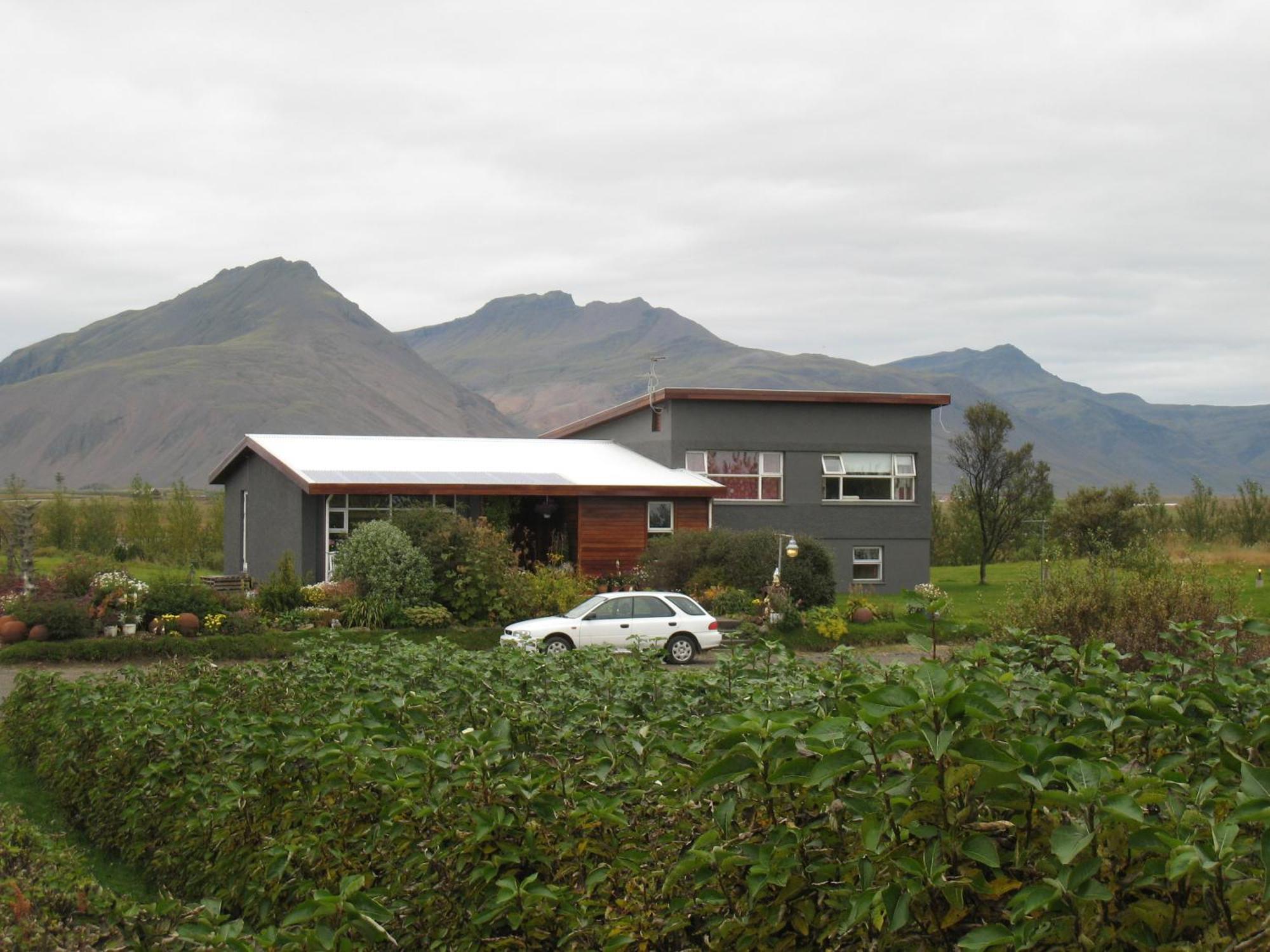 Dilksnes Guesthouse เฮิฟน์ ภายนอก รูปภาพ