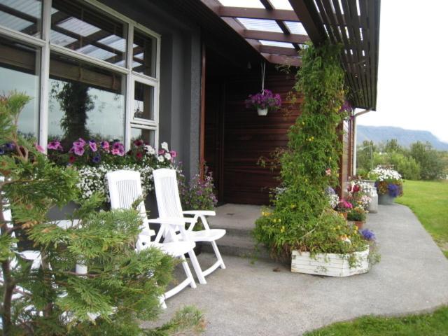 Dilksnes Guesthouse เฮิฟน์ ภายนอก รูปภาพ